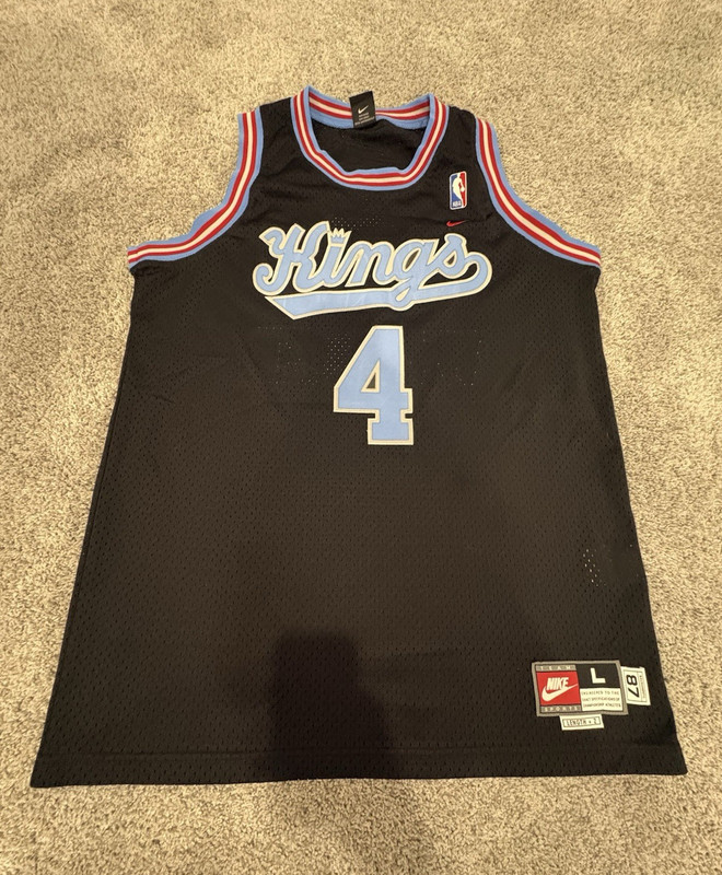 Nike Chris Webber #4 Sacramento Kings NBA Jersey Men’s L Black