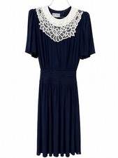 Karin Stevens Navy Lace Collar Dress Womens sz 8 Vintage Midi Pleated Waist 52  