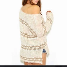 Free People Linus fuzzy eyelash size medium oversized cream sweater top