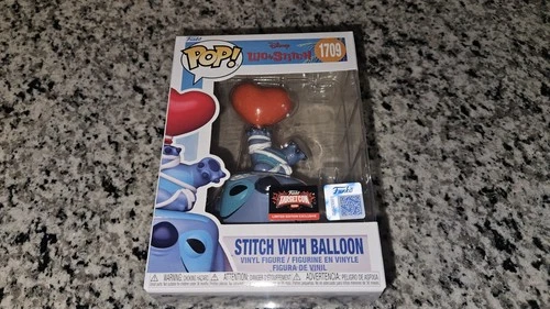 FUNKO POP DISNEY STITCH WITH BALLOON 1709 TARGET CON 2026 IN A PROTECTOR