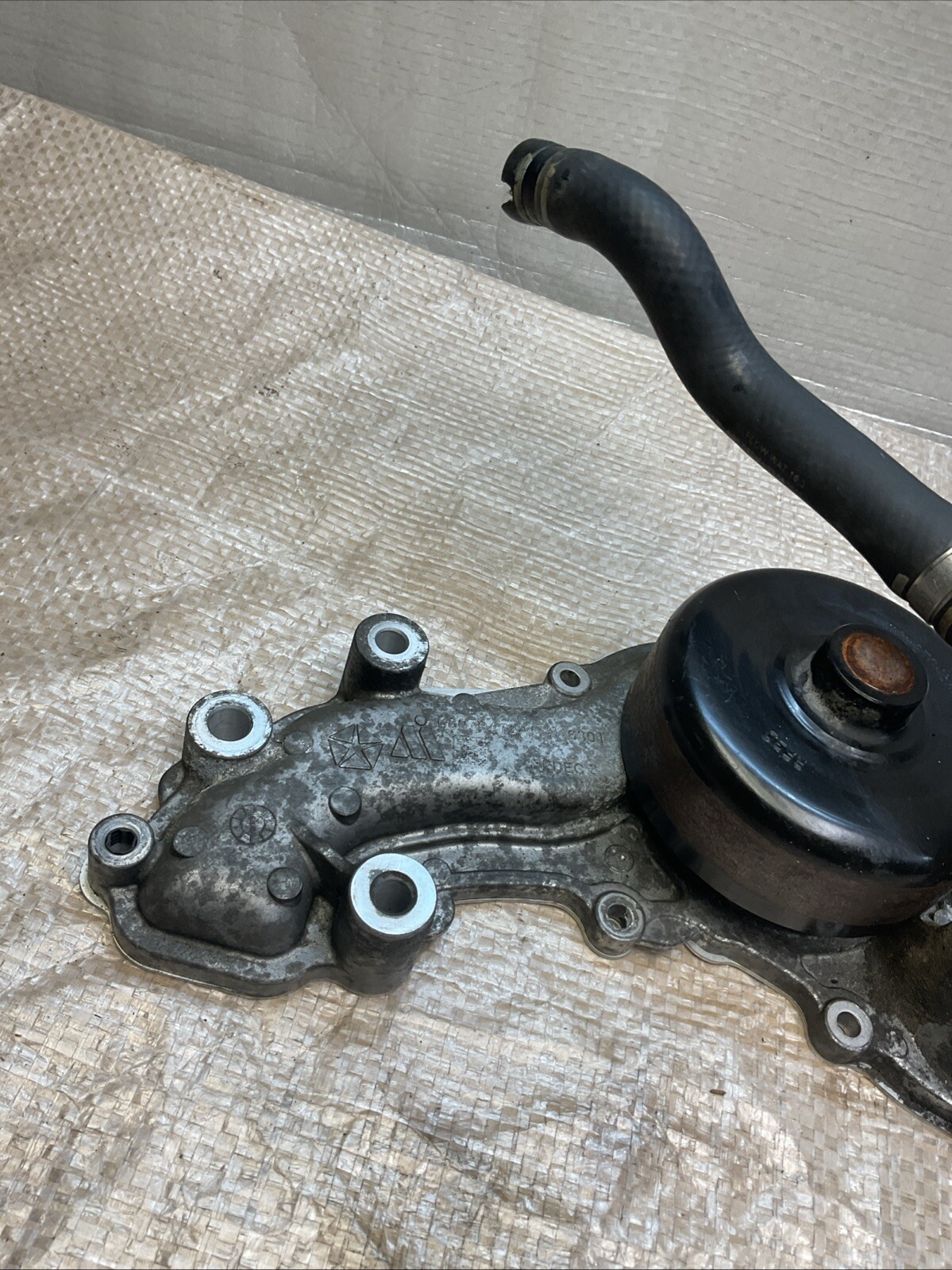2014-2019 MASERATI QuattroPorte 3.0L V6 WATER PUMP W/ PULLEY OEM 36k Miles