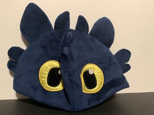 toothless hat
