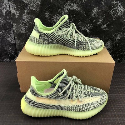 ADIDAS YEEZY 350 V2 YEEZREEL REVIEWON FOOT