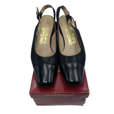 Vintage Salvatore Ferragamo Women's Pumps Shoes 9AA Pebbled Navy Blk Strap Bague