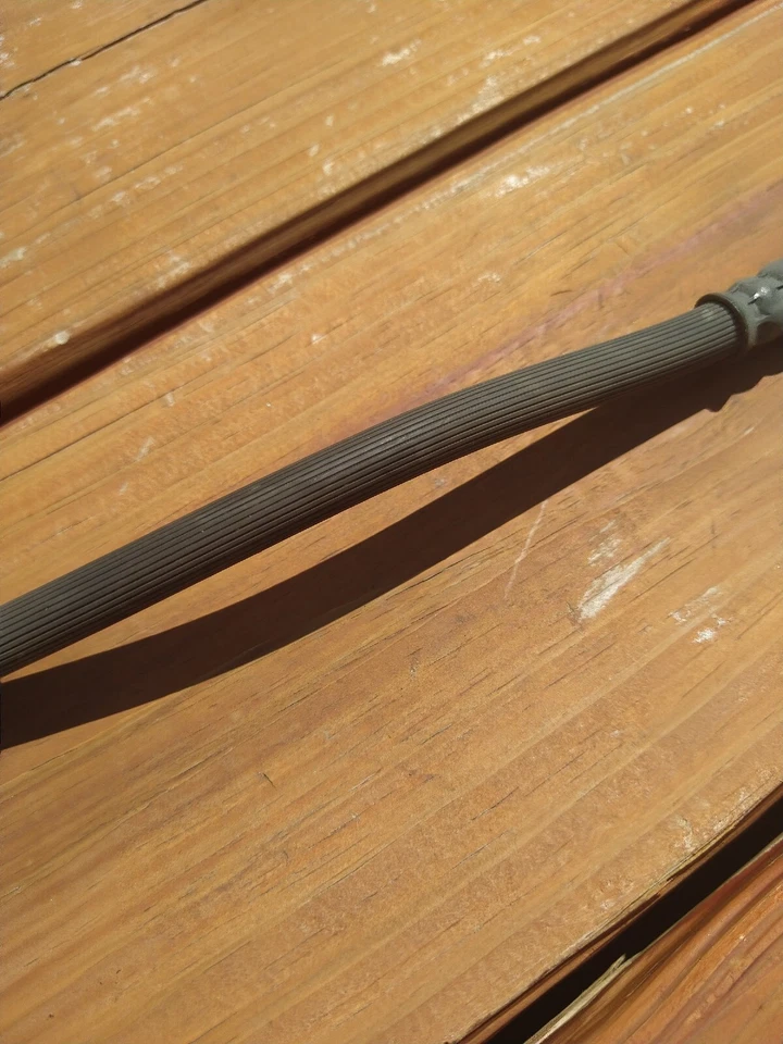 Manguera de freno delantera izquierda/derecha Ford Escape Mariner 2008-2012 OEM BL8Z2078A 94 K Foto 4 de 4