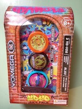 YOMEGA URBAN GRAFFITI 3 YO-YO GIFT PACK  NEW OLD STOCK IN BOX 