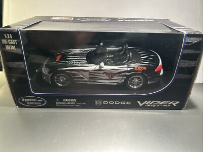 Maisto Dodge 2004 Viper SRT10 Exxon Mobil Oil Diecast Model Car 1:24 Scale