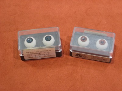 Vintage Lot  2 Doll Eyes 16mm Bell Ceramics Deep Blue and 16mm Brown Glastic