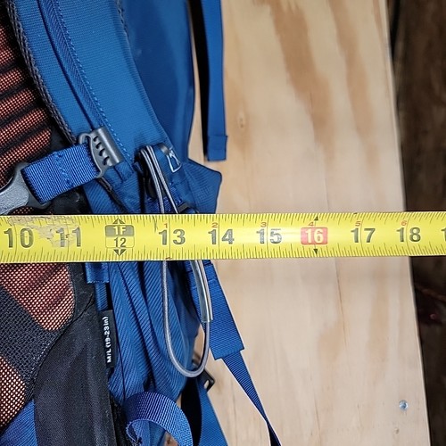 Osprey Kestrel 38L Hiking Backpacking Blue M 19-23 Raincover Hydration - Picture 16 of 18