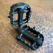 VP Components VP-896 Flat Pedal Pedals 9/16 Composite Black MTB