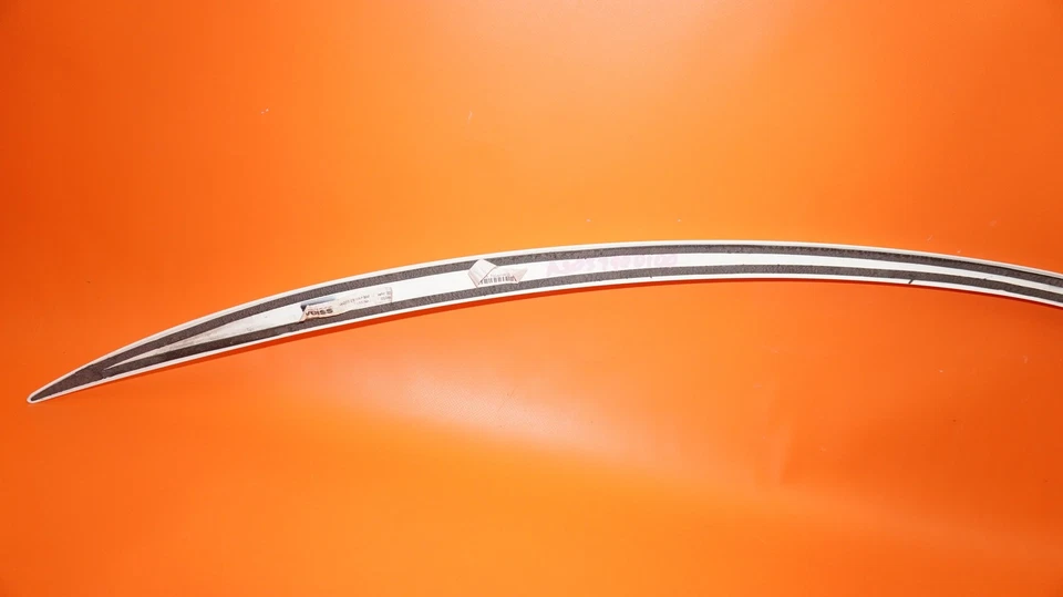 MERCEDES BENZ C300 ALERÓN 2015 2016 2017 AMG ALERÓN MALETERO A205 790 0100 C63 Foto 4 de 4