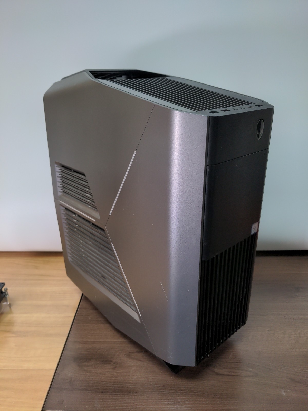 Alienware R7 Barebone - No CPU, No RAM, No SSD | eBay