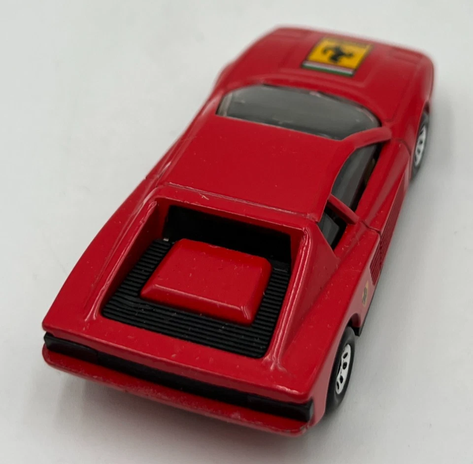 Matchbox MB75 Ferrari Testarossa Red 1986 Die-Cast Car New in Box Made in Macao - Image 4 of 4
