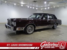 1988 Lincoln Town Car for Sale