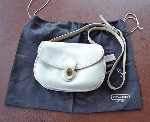 Entrenador bolso de hombro Cartera Mujer Cuero Crema Con Bolsa Original De  Raso | eBay