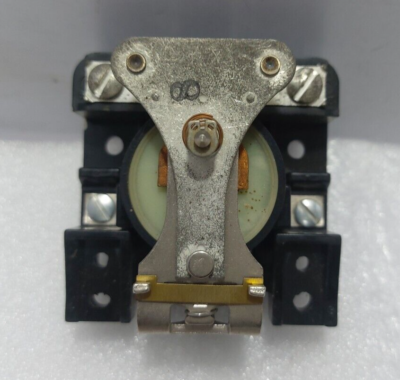 Relè Di Potenza Square D 8501CO6V20 SPST 30A 120V – Nuovo In Scatola Originale