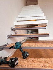 Stahlunterkonstruktion Kragaramtreppe Freitragende Treppen