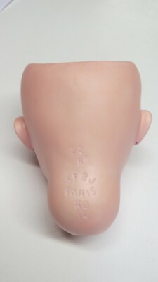Tête De Poupée SFBJ Reproduction En Biscuit - Taille 14 (env. 80 Cm)