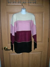 HALSTON - GORGEOUS SWEATER - LIGHTWEIGHT - LONG SLEEVES - LARGE - NWOT!