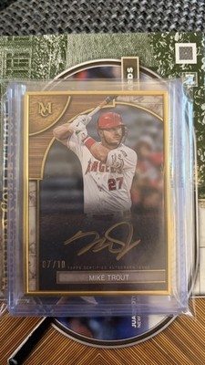 2025 Museum Collection Mike Trout Framed Gold Auto /10 Los Angeles Angels 