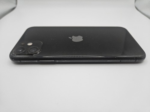 Apple iPhone 11 Black- 64GB (Unlocked) A2111 (Esim + GSM) (CA) - Photo 5 sur 9