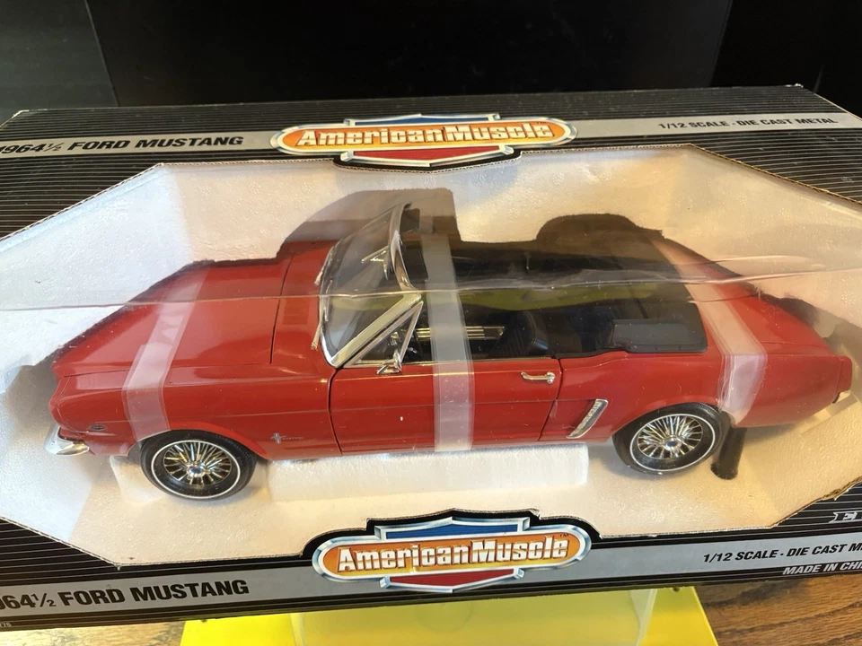 ERTL 1964 1/2 Ford Mustang Convertible 1:12 Diecast Car NIB RARE HTF 25”Long - Image 4 of 4
