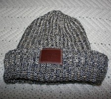 Love Your Melon Cuffed Beanie Hat for Men  Women, black/blue, yellow white NICE