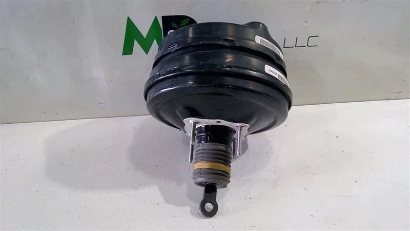 2015 - 2023 DODGE CHALLENGER POWER BRAKE BOOSTER MASTER CYLINDER OEM 04581644AJ - Image 3 of 4