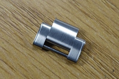 1 x ORIGINAL TUDOR ERSATZGLIED 16 mm GLIED Oyster Black Bay 58 / PRO