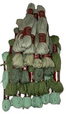 DMC Laine Colbert Tapestry 100 Virgin WOOL 24-Hank-Lot Soft Greens MIX