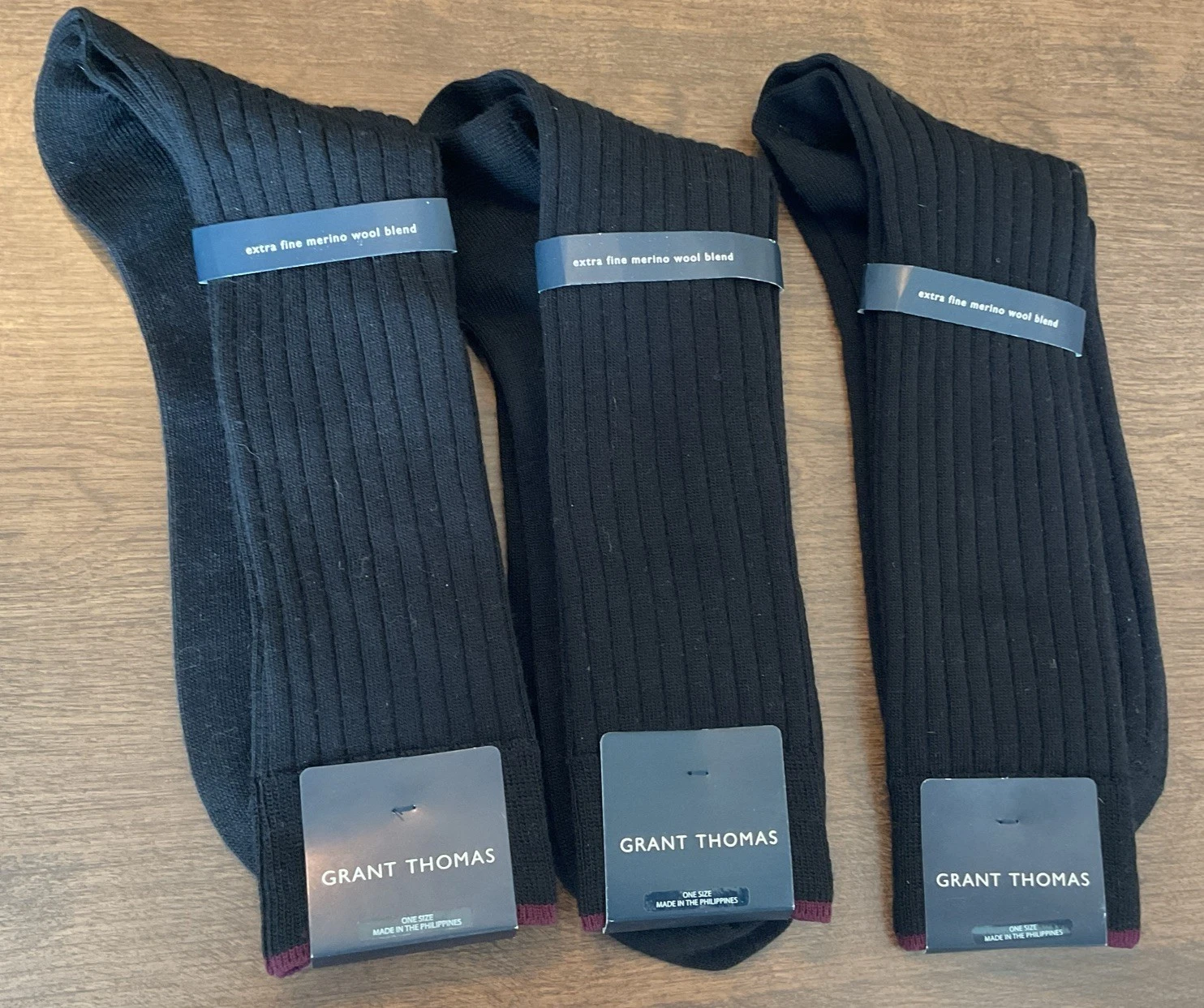 3 Pair Grant Thomas Men's Merino Wool Dress Socks Black Shoe Size 7-12.5 NWT
Opens in a new window o