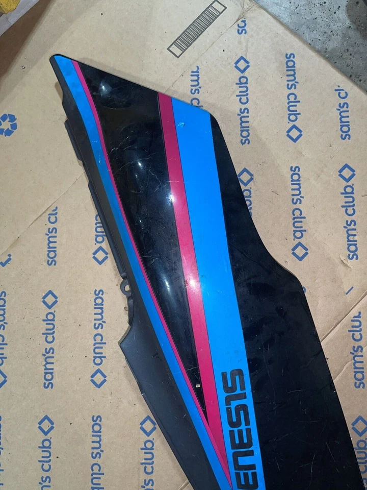 Carenado trasero derecho Yamaha FZR600 89-95 OEM Foto 3 de 4