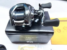 Daiwa 22 Steez Limited SV TW 1000S-XH Right Handle Baitcast Reel