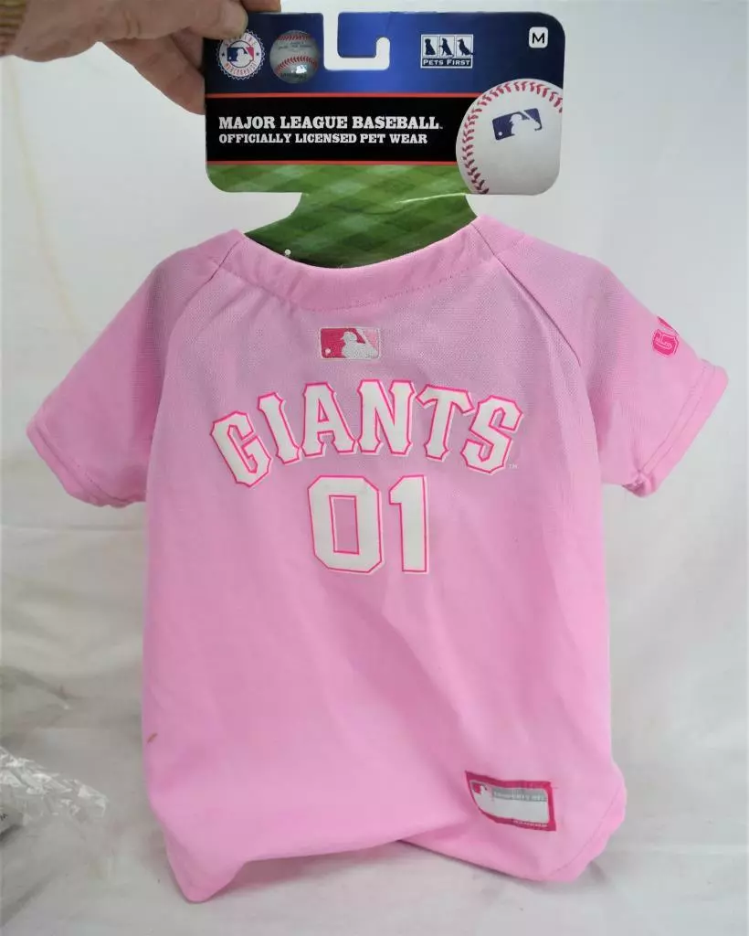 San Francisco Giants Dog Pink Jersey Medium M Officially MLB Licensed NEW  NWT