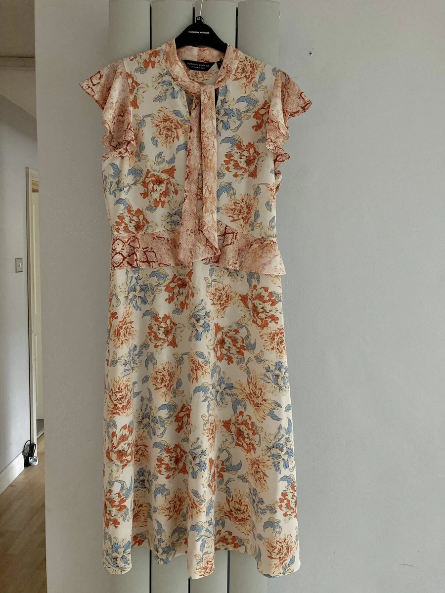 Dorothy perkins deals cream dress