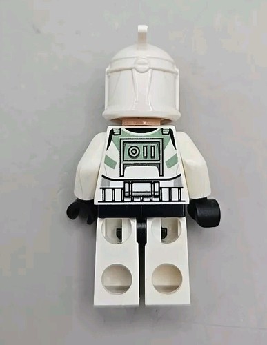 Authentic Lego Star Wars Clone Wars 7913 Horn Company Clone Trooper Minifigure - Picture 2 of 2
