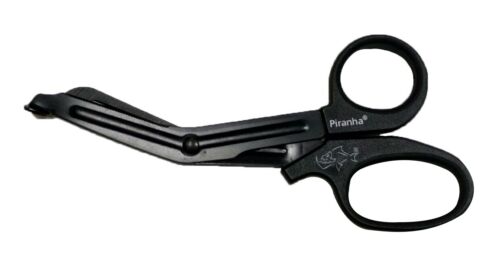 5.5" Piranha Black Tactical Trauma Shears Premium-grade durable stainless steel - Picture 1 of 5