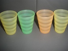 NEW Tupperware Miniature Vtg Cups 4080A-6 Multicolor 4PCS 72ml Plastic SU106 