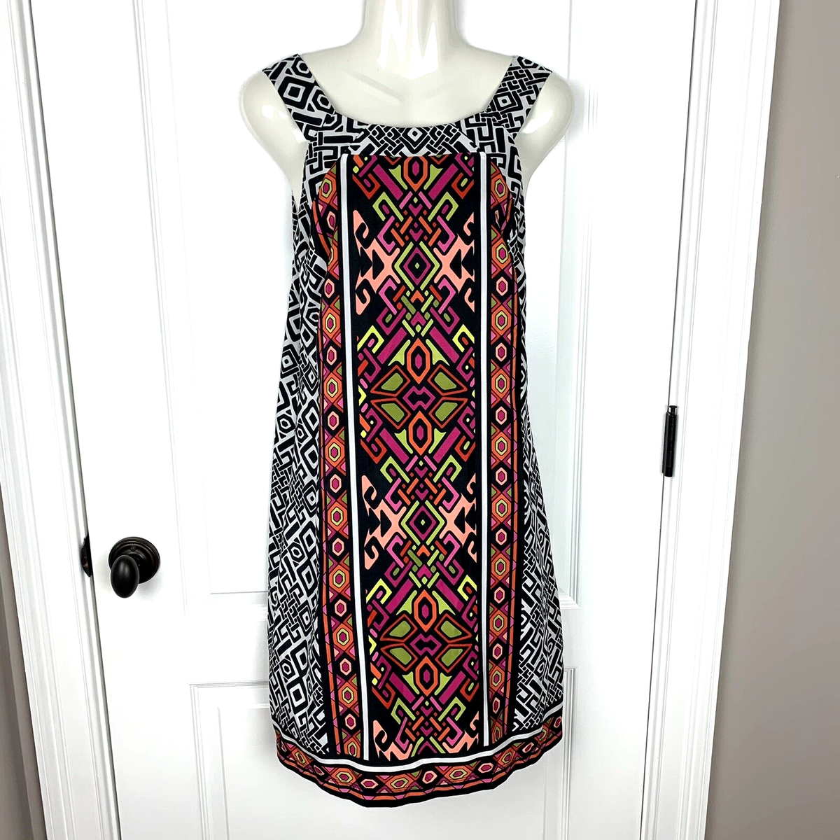 Madison Leigh Dress Women 12 Geometric Shift Sleeveless Knee Length Lined Travel | eBay Madison Leigh Dress Women 12 Geometric Shift Sleeveless Knee Length Lined Travel | eBay