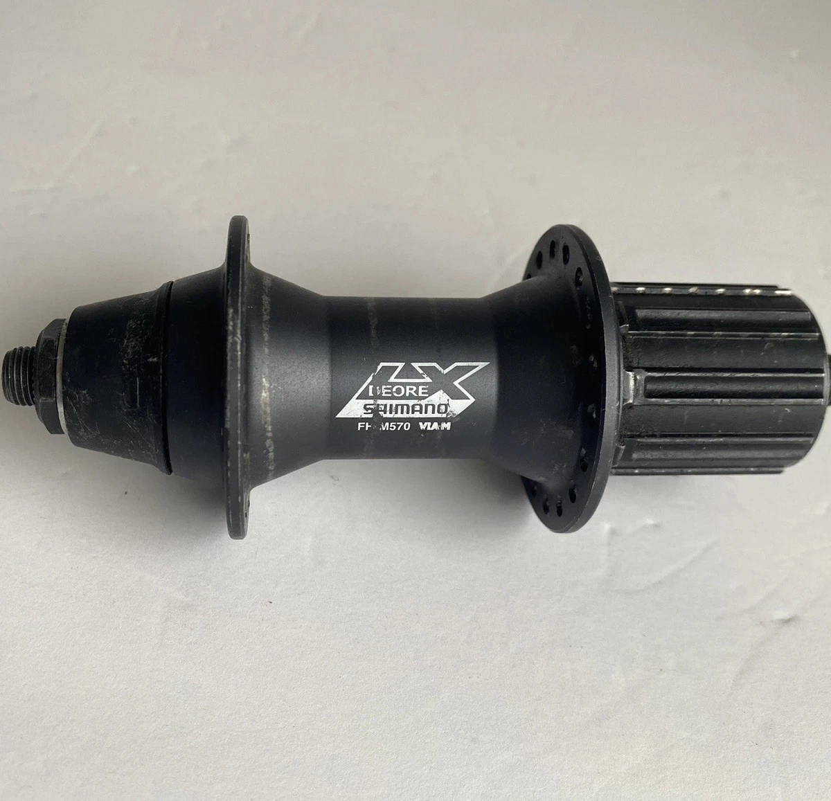 Moyeux Shimano Deore LX - Vélos