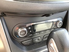 Heater Climate Temperature Control Front Dual Zone Thru 022115 Fits 13-15 Esca Heater Climate Temperature Control Front Dual Zone Thru 022115 Fits 13-15 Esca