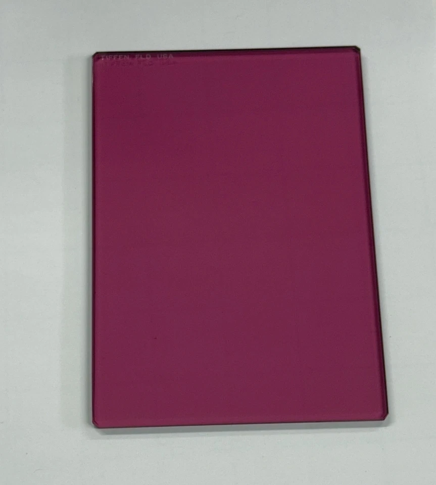 Tiffen 4x565"  FL-D Fluorescent Glass Filter for Daylight Film - Image 2 of 4