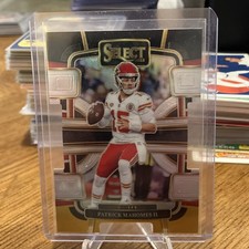 Panini Select 2023 Patrick Mahomes II #49 Black & Gold Prizm Chiefs