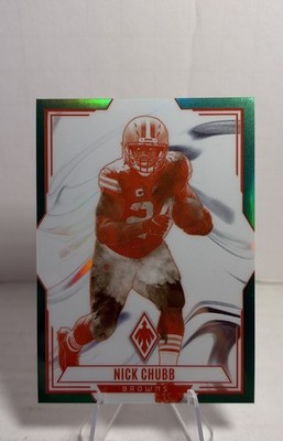 2023 Panini Phoenix - Contours Nick Chubb #CON-11 Green /25