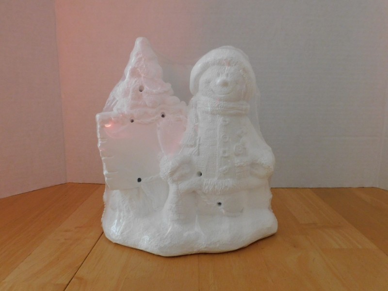 vintage California Creations Light Up 94561 Christmas Snowman and babies