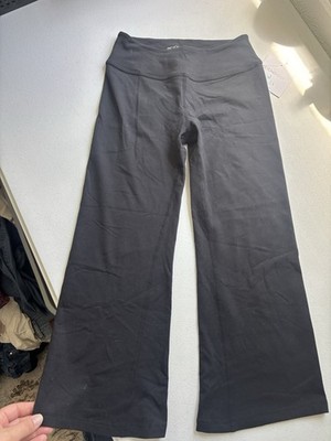 Beyond Yoga Essential Capri Cropped Leggings Size Medium