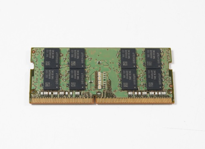 16GB Samsung 2Rx8 PC4-3200AA-SE1-11 SODIMM Laptop RAM Module