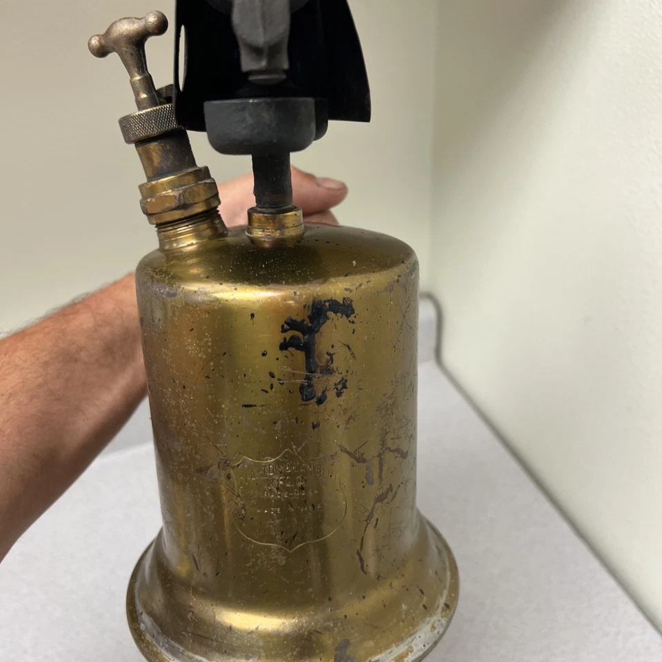 Soplador de latón vintage CLAYTON & LAMBERT Foto 4 de 4