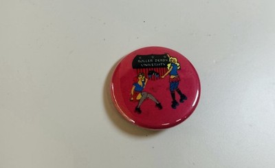 Vintage Retro Rollerderby Skating Rollerderby University Pin Button READ