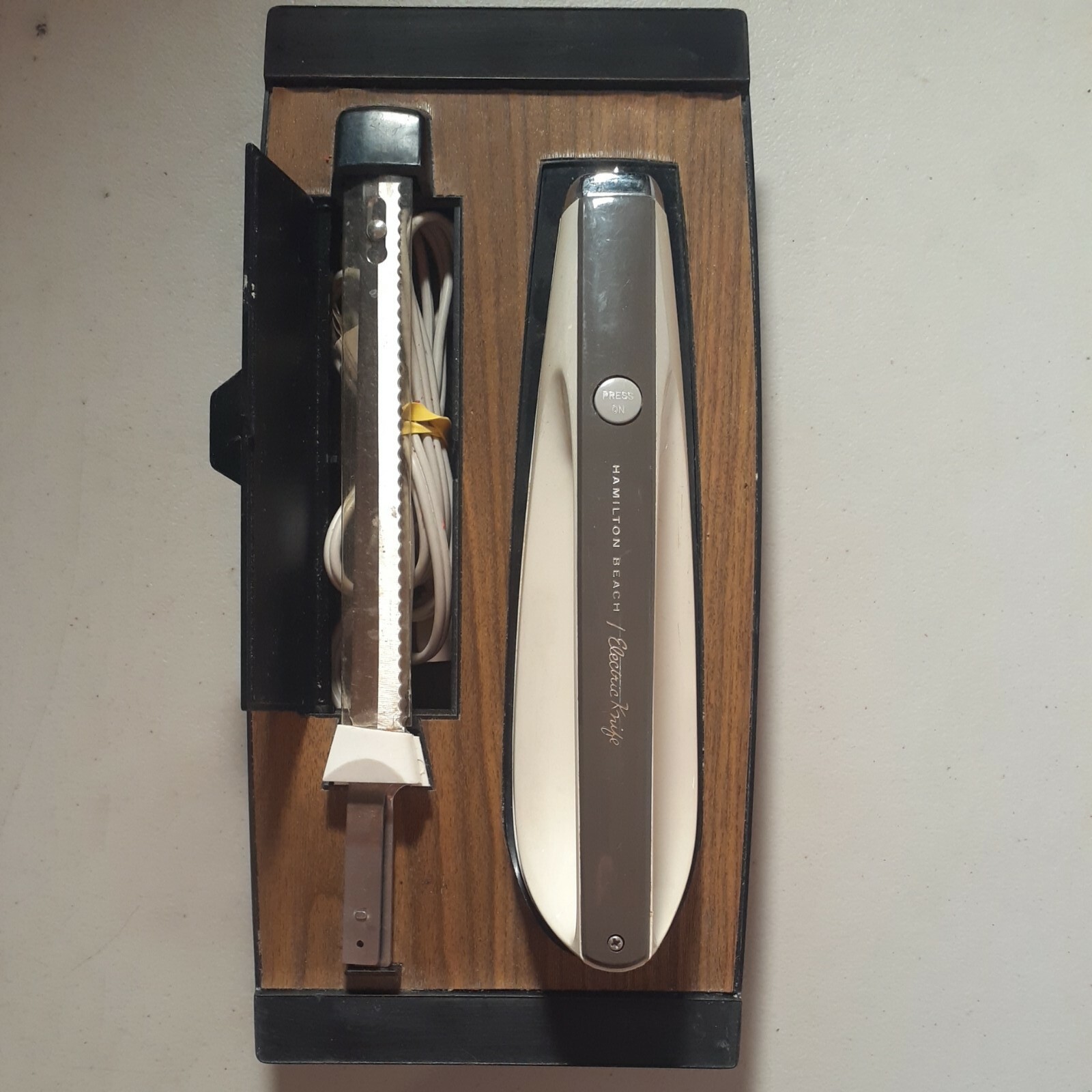 Vintage Hamilton Beach Scovill Electric Knife 270 works great Turkey